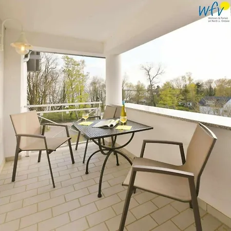 Сasa de vacaciones Inviting With Balcony Goehren (Ruegen)